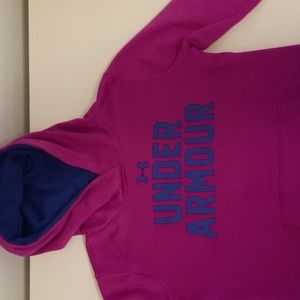 Under armour sweatshirt